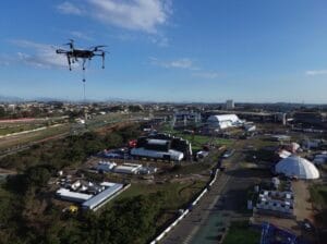 Drone cabeado para segurança perimetral durante o The Town
