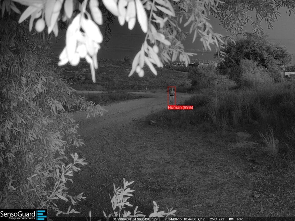 bbac8811 2f12 4a8f b2ff e26cf1b82bf8 scaled 1 - Ôguen